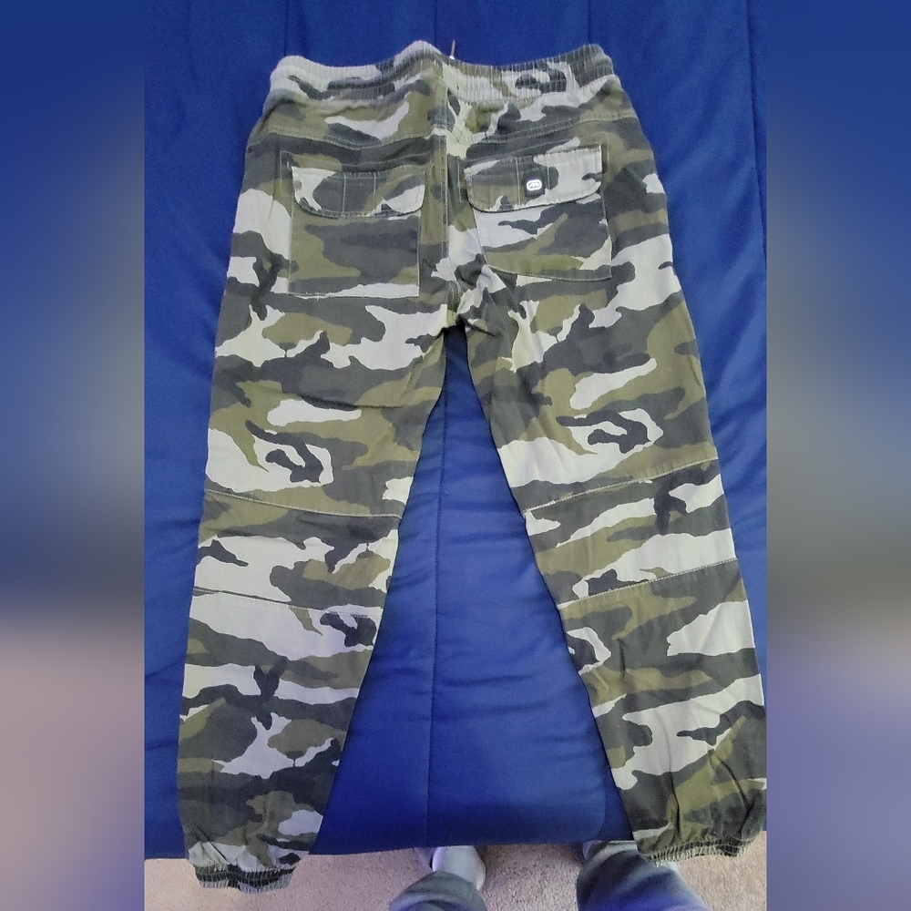 Ecko joggers - Picture 2 of 2